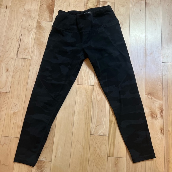 SOLD OUT - Picture 8 of 13